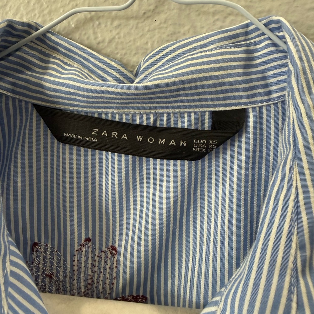 ZARA Woman Blue Striped Embroidered Shirt XS | Floral Bird Button Down Tunic Top - Picture 3 of 8